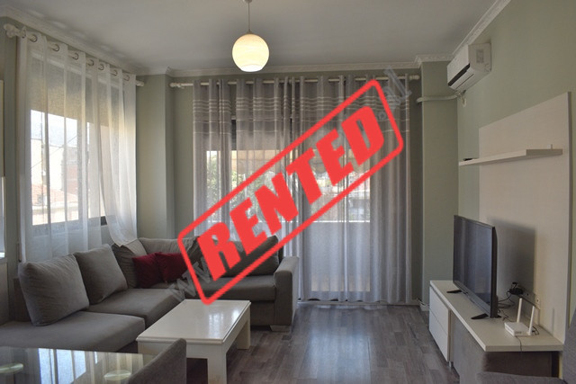 Apartament 2+1 me qira ne zonen e Ali Demit ne Tirane